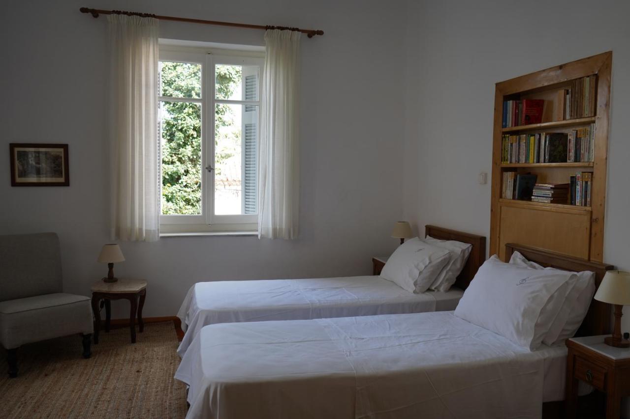 A Painter'S House In Plaka Apartment Athena Bagian luar foto